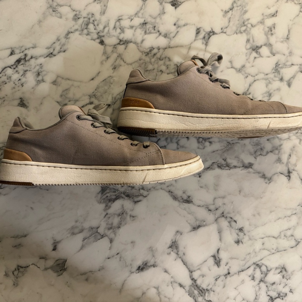 Men's Gray Casual Sneakers